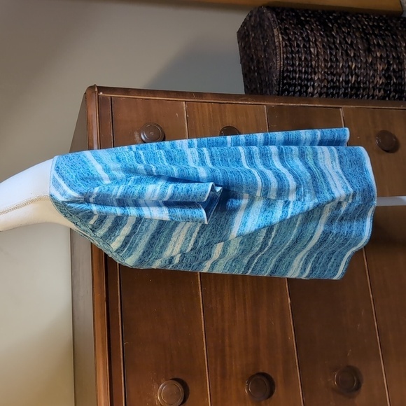 erika BLUE Tie Dye Stripe COASTAL Burnout Lace Bling Tshirt - Picture 4 of 10